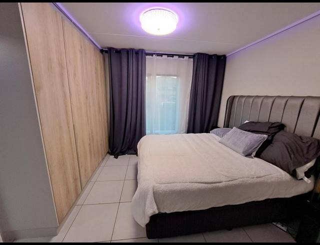 2 BEDROOM APARTMENT FOR SALE IN MOOIKLOOF